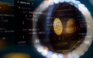 龙口 ,php声明和调用变量的符号是什么？